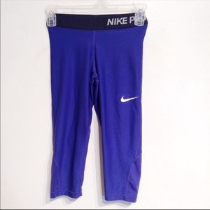 Nike Pro Girls Leggings Medium